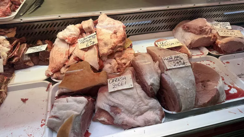Carne de porc in Piata Obor_ (27)