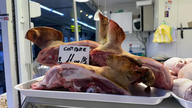 Carne de porc in Piata Obor_ (30)