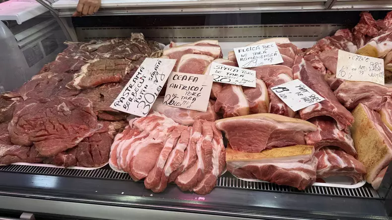 Carne de porc in Piata Obor_ (5)