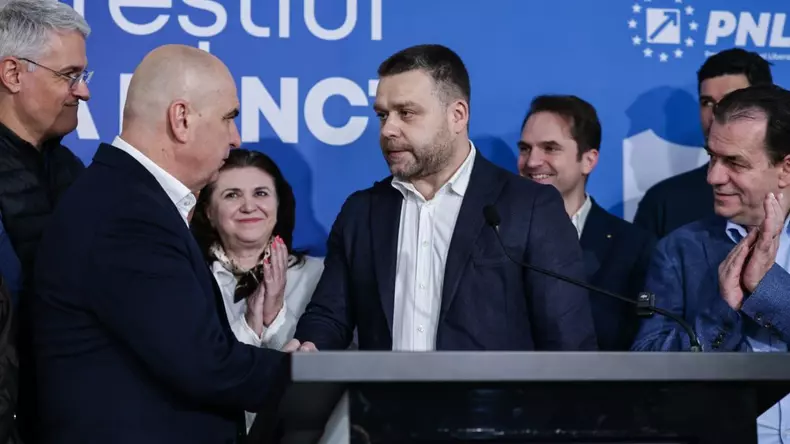 Ciprian Ciucu, prima reacție după ce a câștigat Primăria București, conform exit-poll-urilor „Proiectul vieții mele. I-am promis lui Ilie Bolojan că nu îl fac de râs”- (12)