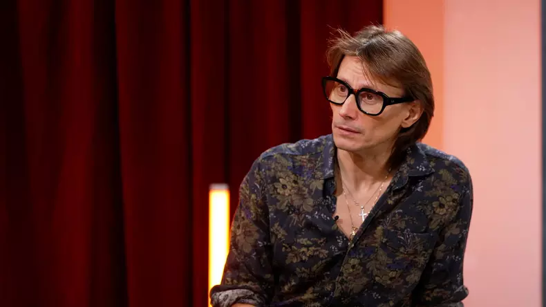 marius manole intrebarea mesei rotunde acasa tv