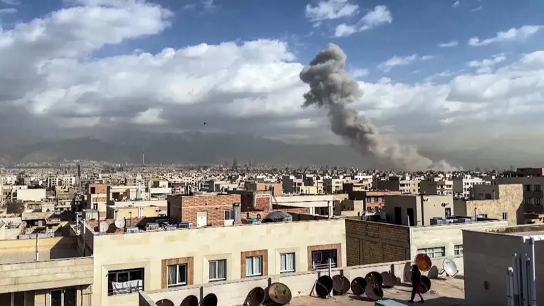 Imagine de la bombardarea Teheranului de către Israel și SUA. Foto: Imago Images