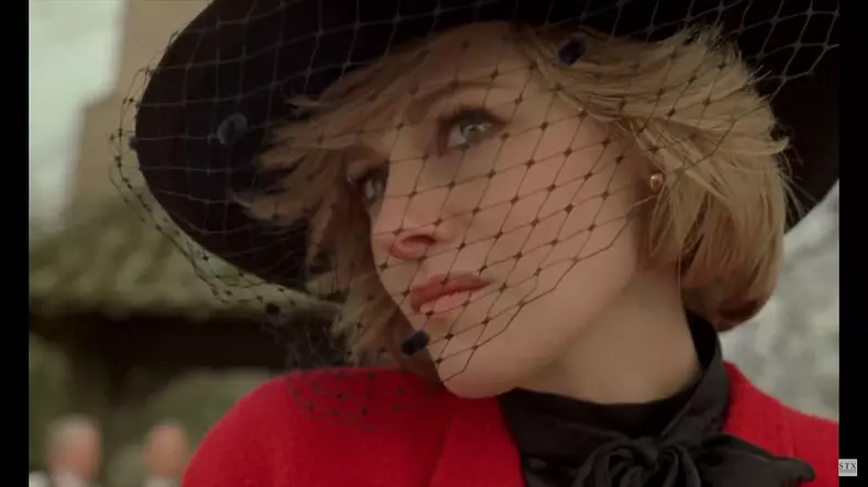 Kristen Stewart în rolul Prințesei Diana