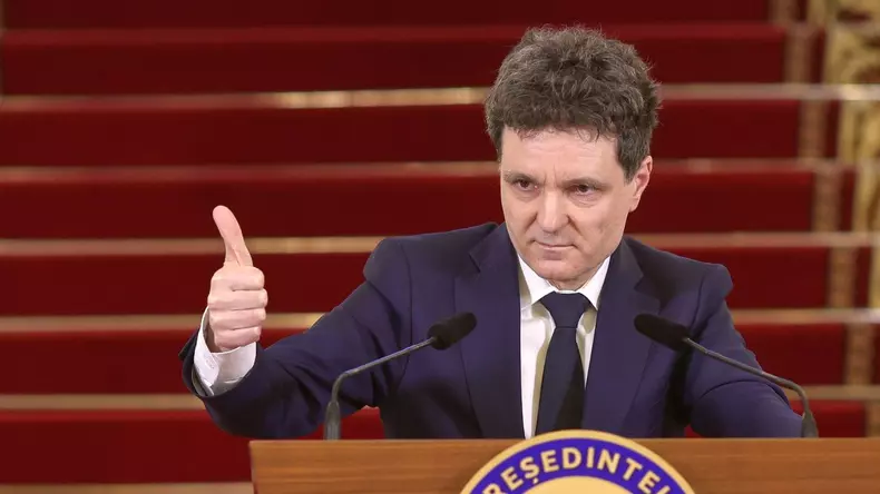 Ce a cerut Nicușor Dan la 3 ani de când Vlad Voiculescu, Florin Cîțu și Ioana Mihăilă sunt urmăriți penal în dosarul vaccinurilor, dar totul este blocat în justiție