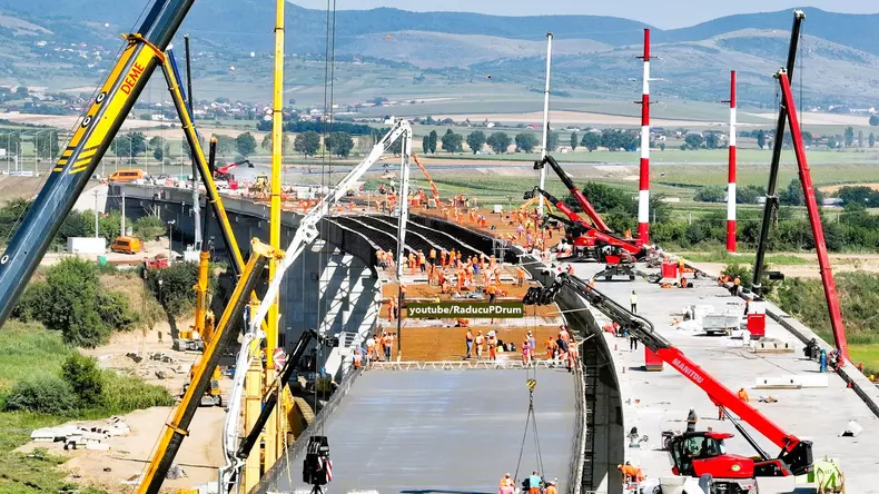 viaductul de la Cleja autostrada A7 (2)