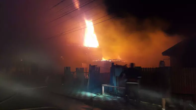 received_1378645418835536