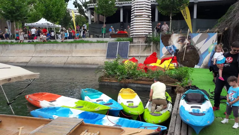 Concurs de vâslit în canotcă, pe malul Dâmboviței (13)