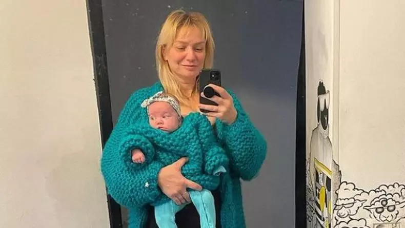 cristina-cioran-si-fetita-ei-1