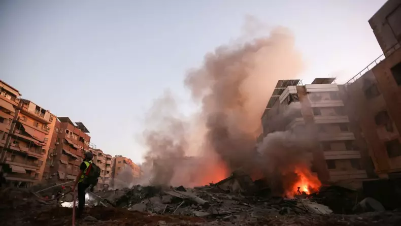 bombardamente israeliene beirut profimedia 2