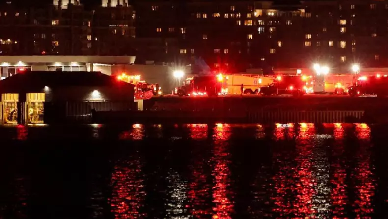 Intervenție American Airlines DC Sua Foto Reuters