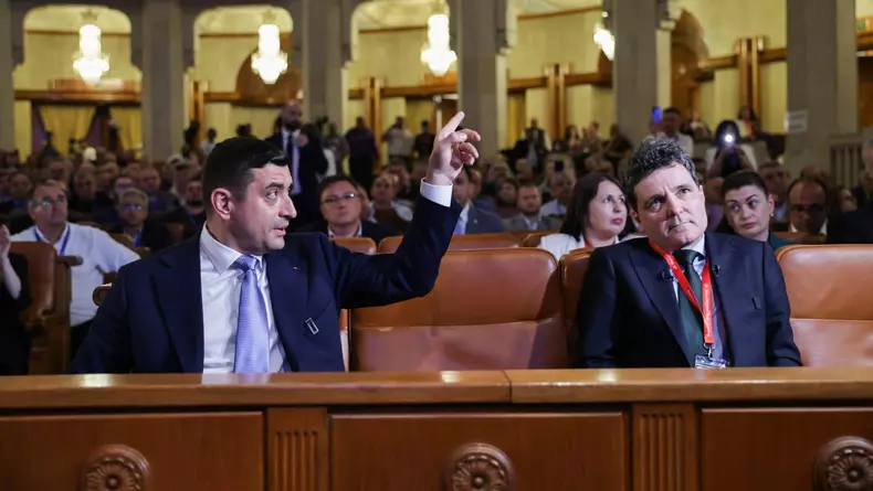 nicusor-dan-george-simion-congres-bns (13)