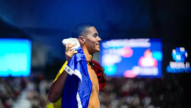 david-popovici-drapel-singapore-31 iulie 2025