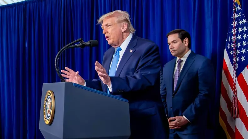 Donald Trump, detalii despre capturarea și scoaterea lui Nicolas Maduro din Venezuela: „Voia să se ascundă, dar i-am fi spulberat ușa în 47 de secunde”