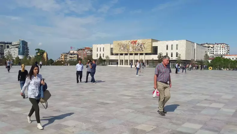 tirana 4