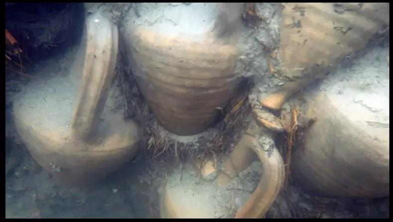 amfore de pe epava sursa foto - Societatea de Arheologie Subacvatică din Bavaria