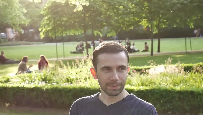 Tommy Tomescu, medic român la Londra