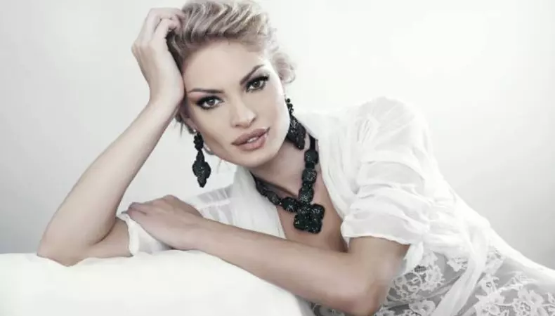 valentina-pelinel-fotomodel-3