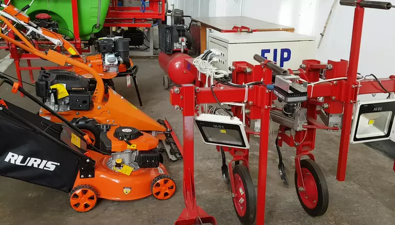 prasitoare cu camera video