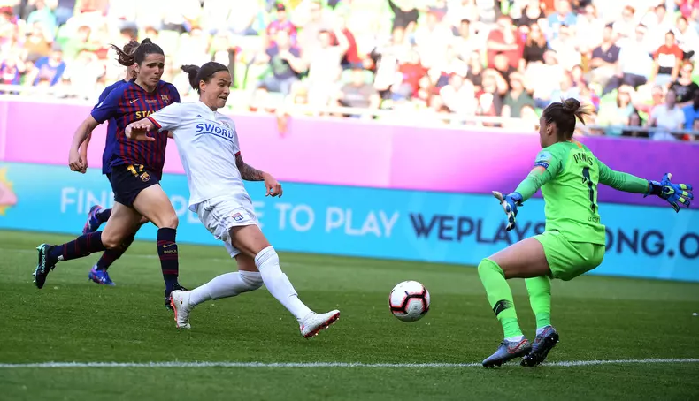 Olympique Lyon vs FC Barcelona