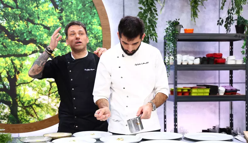 Discutii la amuleta de diseara