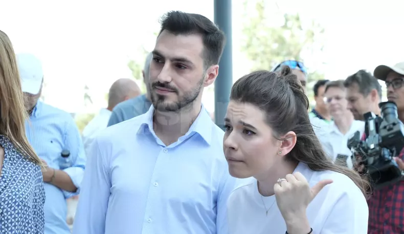 Kira Hagi si iubitul Thomas Ferfelis 2