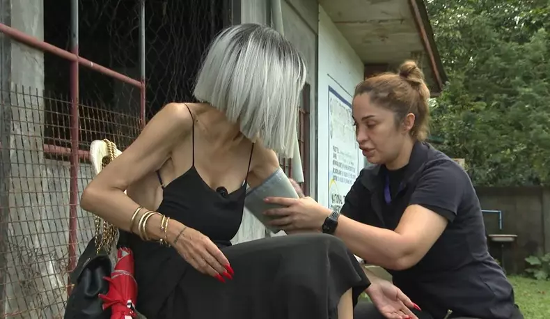 Raluca Bădulescu - perfuzie Asia Express 2025 (6)