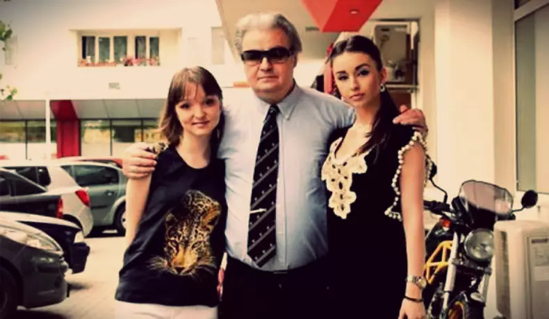 vadim-tudor-si-fetele-sale