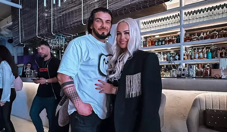 Anda Adam și soțul ei