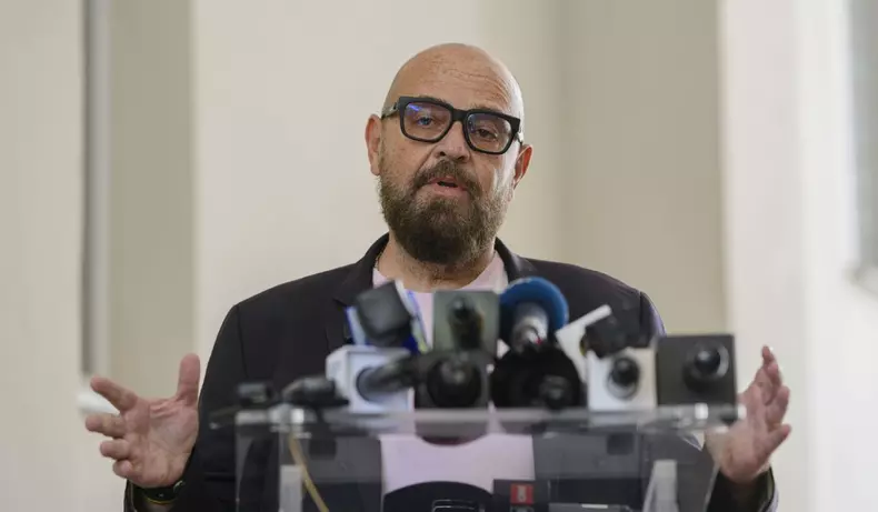 Cristian Popescu Piedone va putea controla și amenda furnizorii de energie și gaze