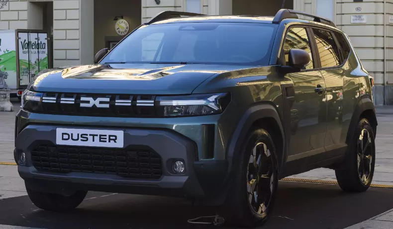 dacia-duster-ajunge-13500-kilometri-departare-casa-cerere-europa-foarte-mare