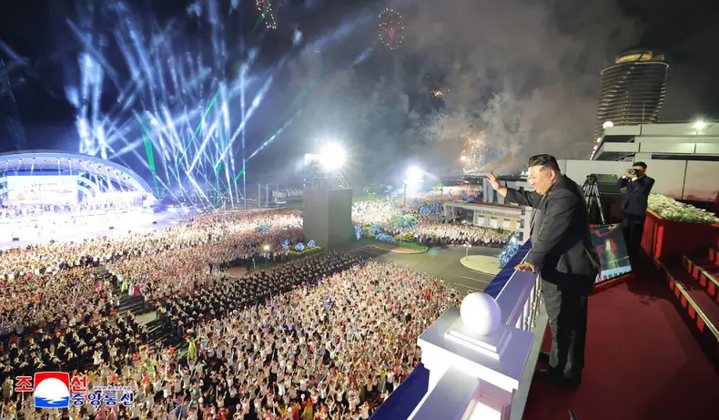 Kim Jong Un inaugurează stațiunea turistică Wonsan-Kalma (3)