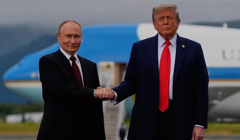 vladimir-putin-donald-trump-alaska (1) copy 2