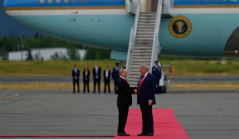 vladimir-putin-donald-trump-alaska (1) copy 4
