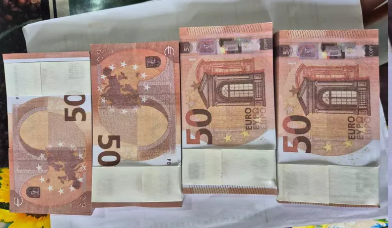 bancnote false 50 euro