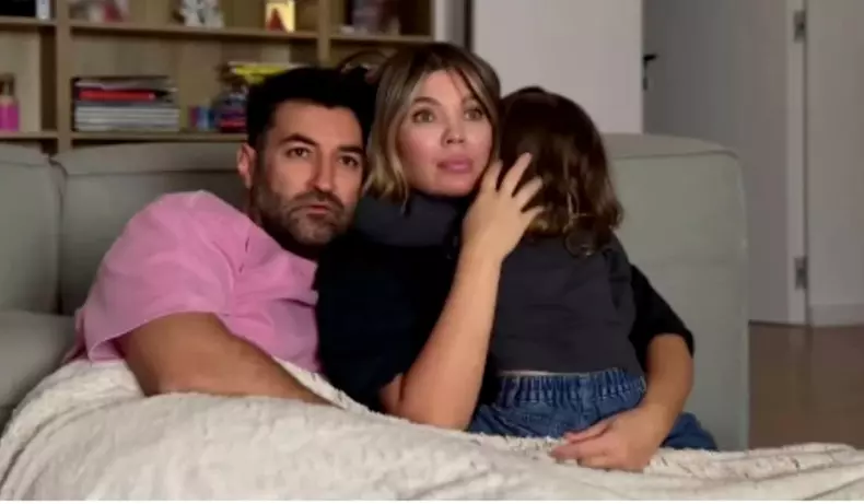 Smiley, Gina Pistol și Josephine