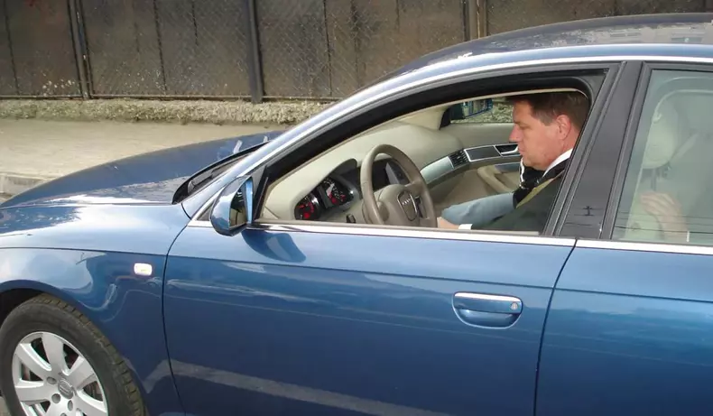 Audi A6 3.2 FSI, fabricat în 2005 (2)