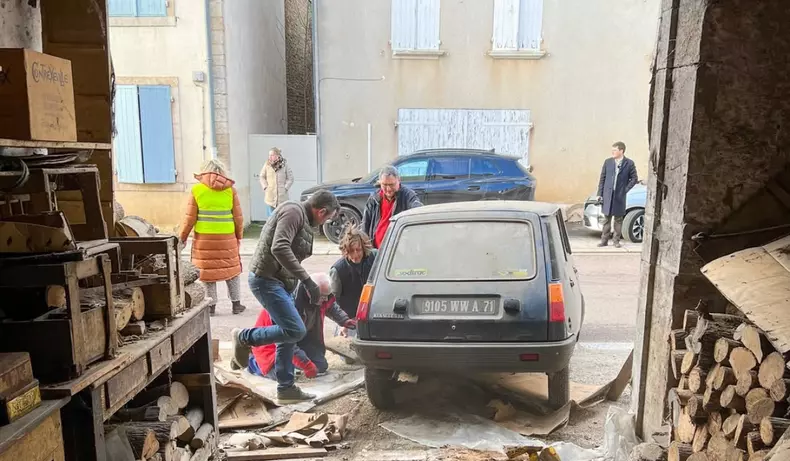 masina veche renault franta (2)