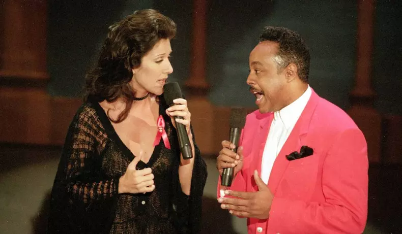 Peabo Bryson a murit