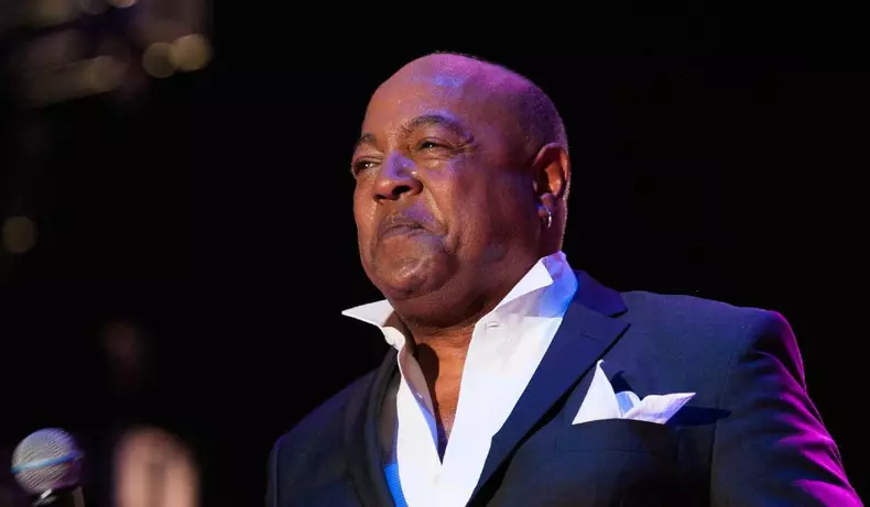 Peabo Bryson a murit