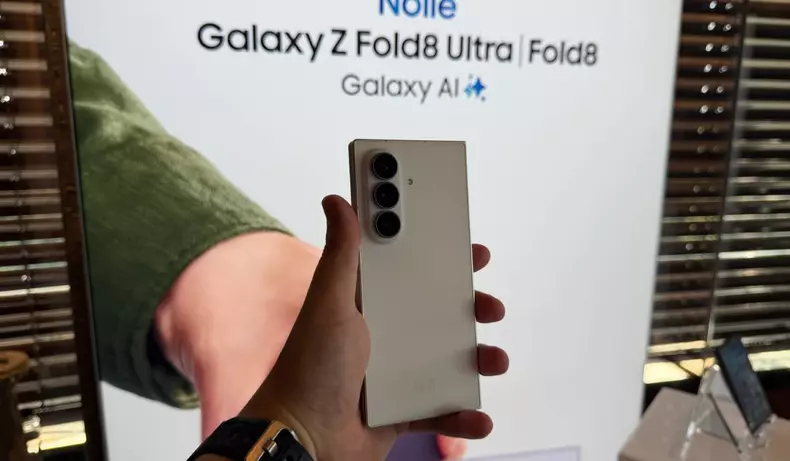 Samsung Galaxy Z Fold8 Ultra (4)