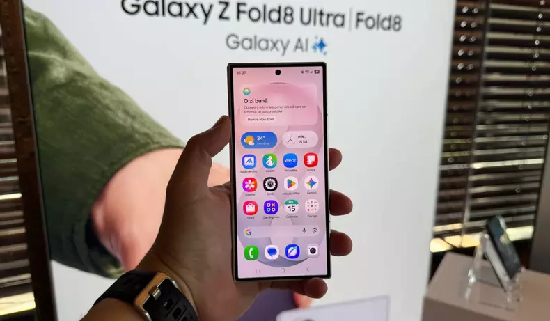 Samsung Galaxy Z Fold8 Ultra (5)