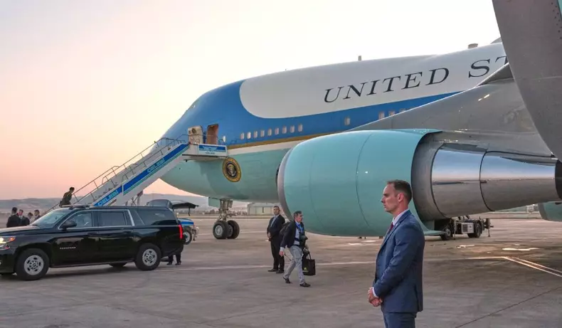 Air Force One Ankara (2)