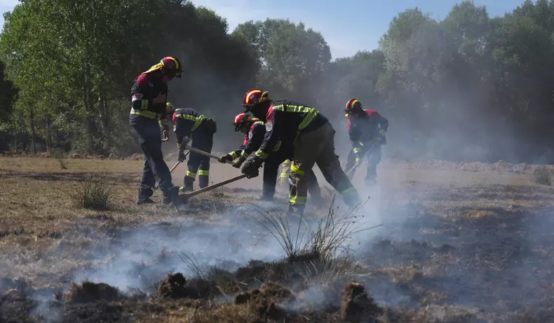 incendiu pompieri spania