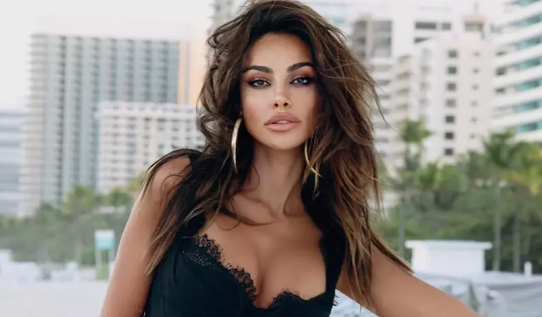 Mădălina Ghenea