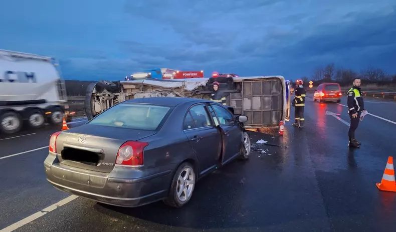 microbuz-11-oameni-rasturnat-sosea-vestem-sibiu-plan-rosu-interventie-accident3
