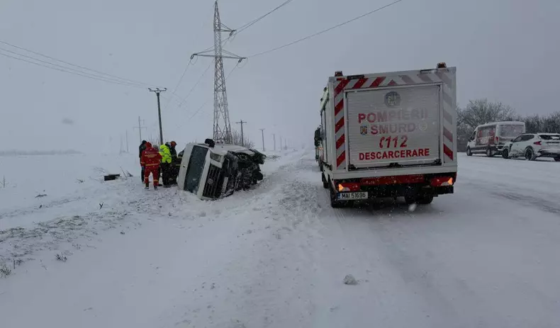 microbuz-16-oameni-rasturnat-plopsoru-giurgiu-plan-rosu-interventie