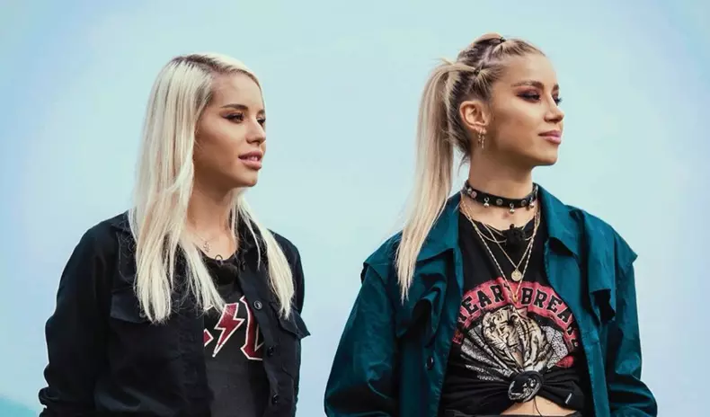 alina-ceusan-si-carmen-grebenisan