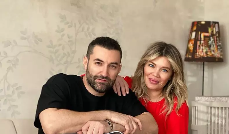 smiley-si-gina-pistol-parinti-1