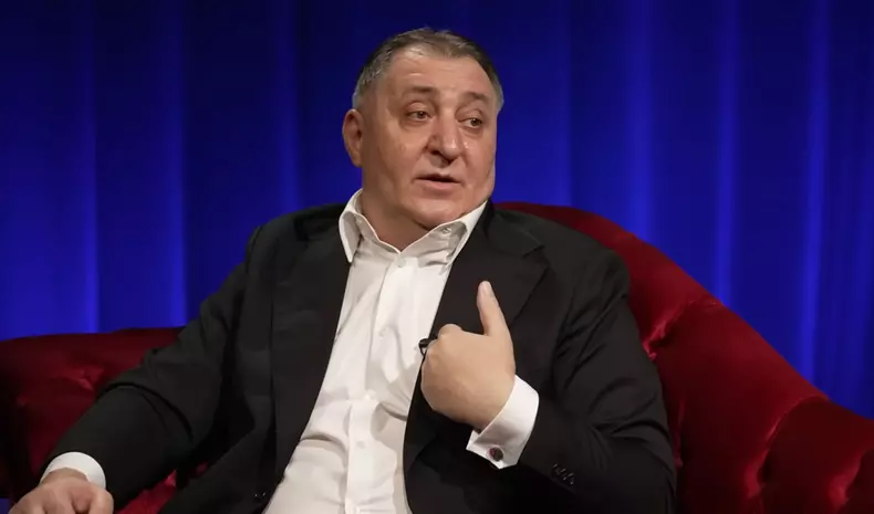 vali vijelie apartamente