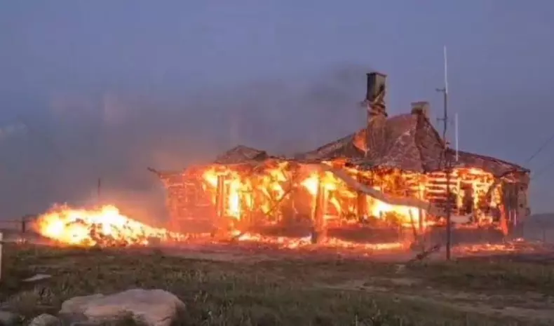 incendiu-statia-meteo-vladeasa-cluj-24-iunie-2025